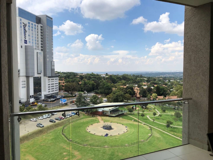 To Let 3 Bedroom Property for Rent in Sandown Gauteng