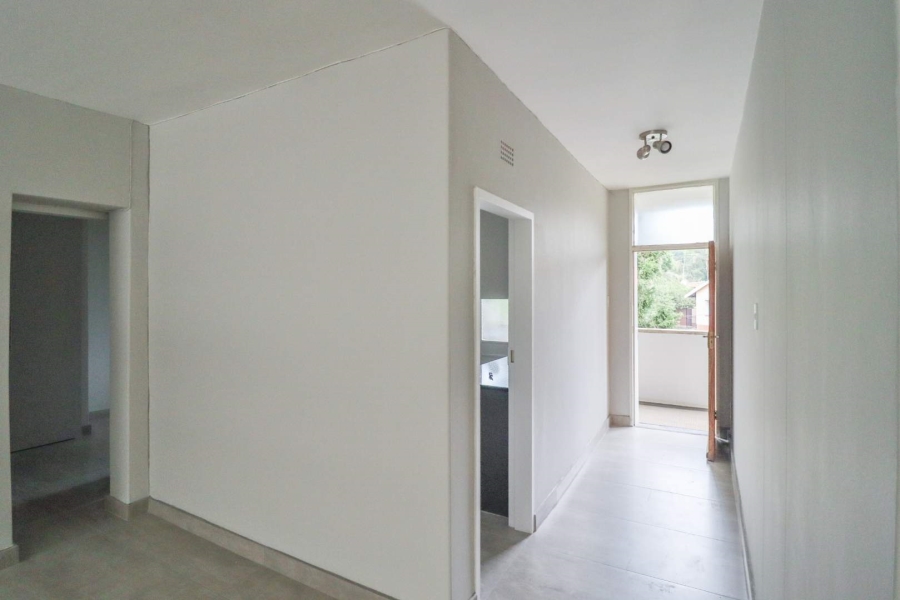 To Let 2 Bedroom Property for Rent in Constantia Kloof Gauteng