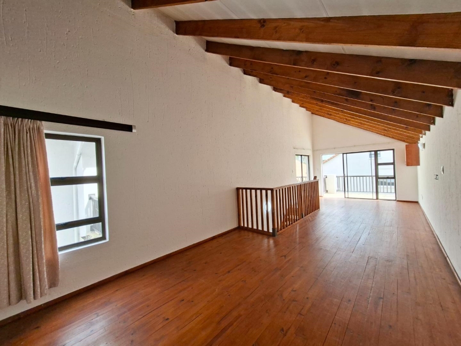 To Let 2 Bedroom Property for Rent in Sunninghill Gauteng