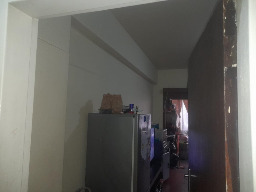 1 Bedroom Property for Sale in Hillbrow Gauteng