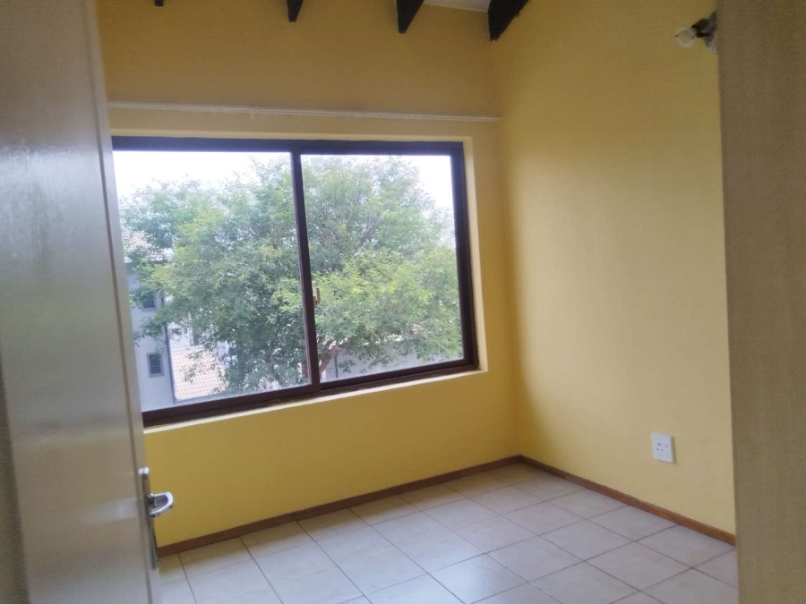 2 Bedroom Property for Sale in Honeydew Grove Gauteng