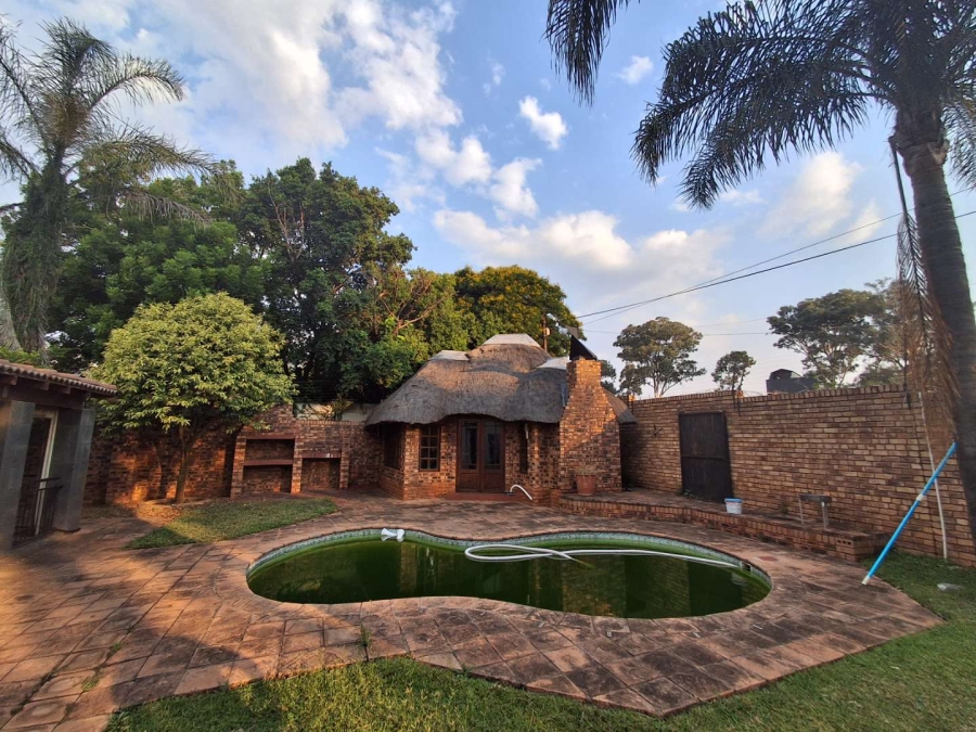 4 Bedroom Property for Sale in Monument Park Gauteng