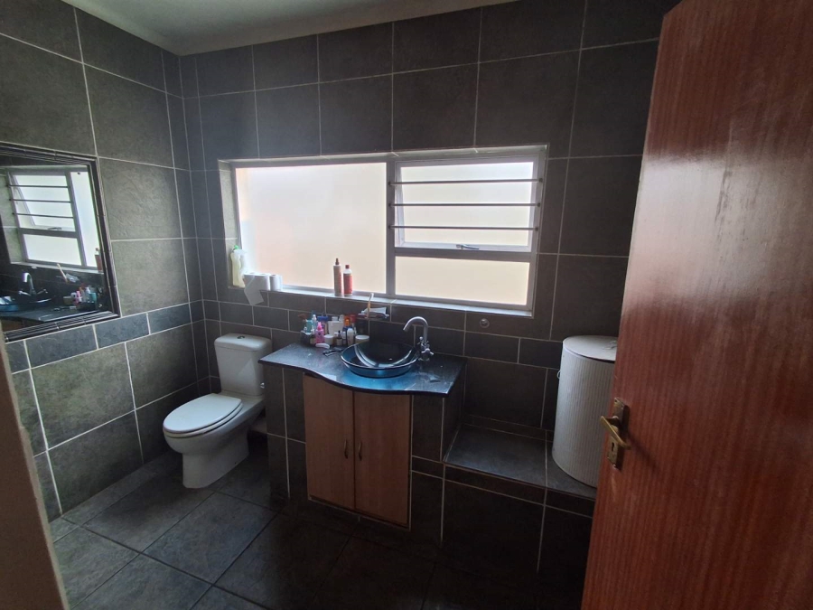 4 Bedroom Property for Sale in Monument Park Gauteng