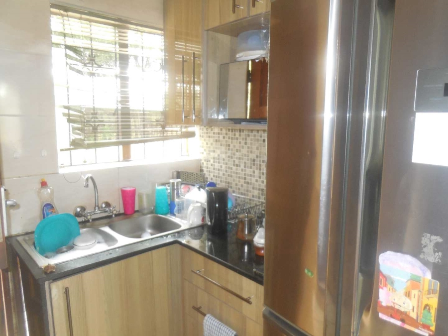 3 Bedroom Property for Sale in Lindo Park Gauteng