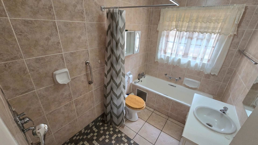 2 Bedroom Property for Sale in Montana Gauteng