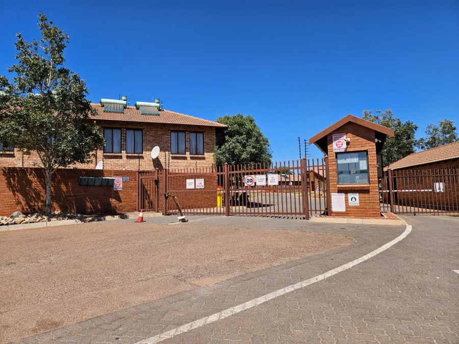 3 Bedroom Property for Sale in The Orchards Gauteng