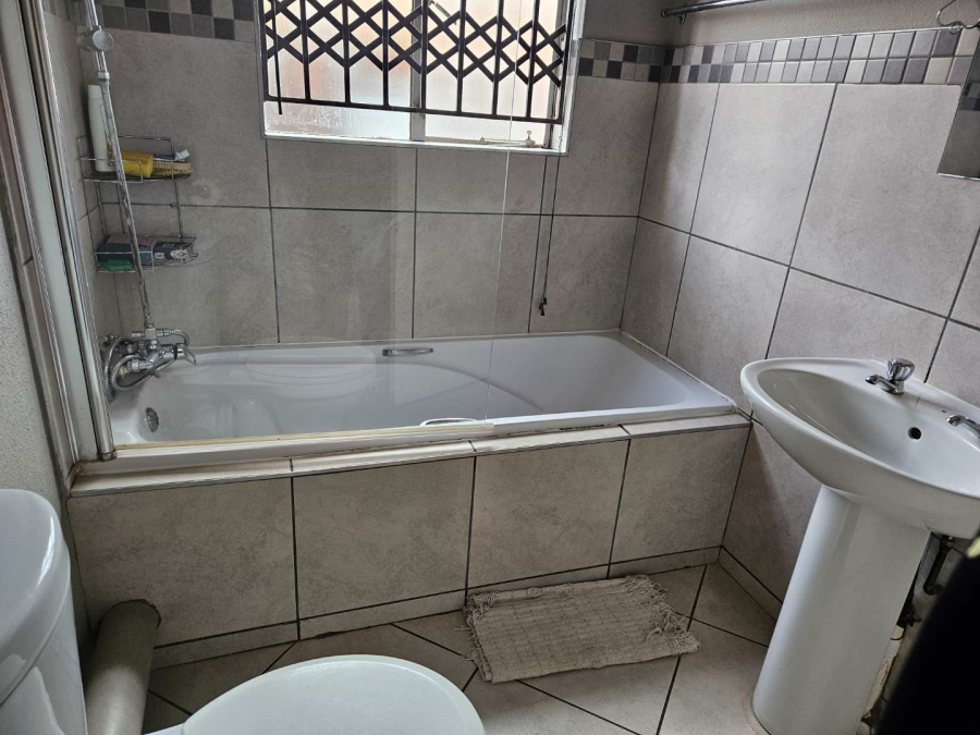 3 Bedroom Property for Sale in The Orchards Gauteng