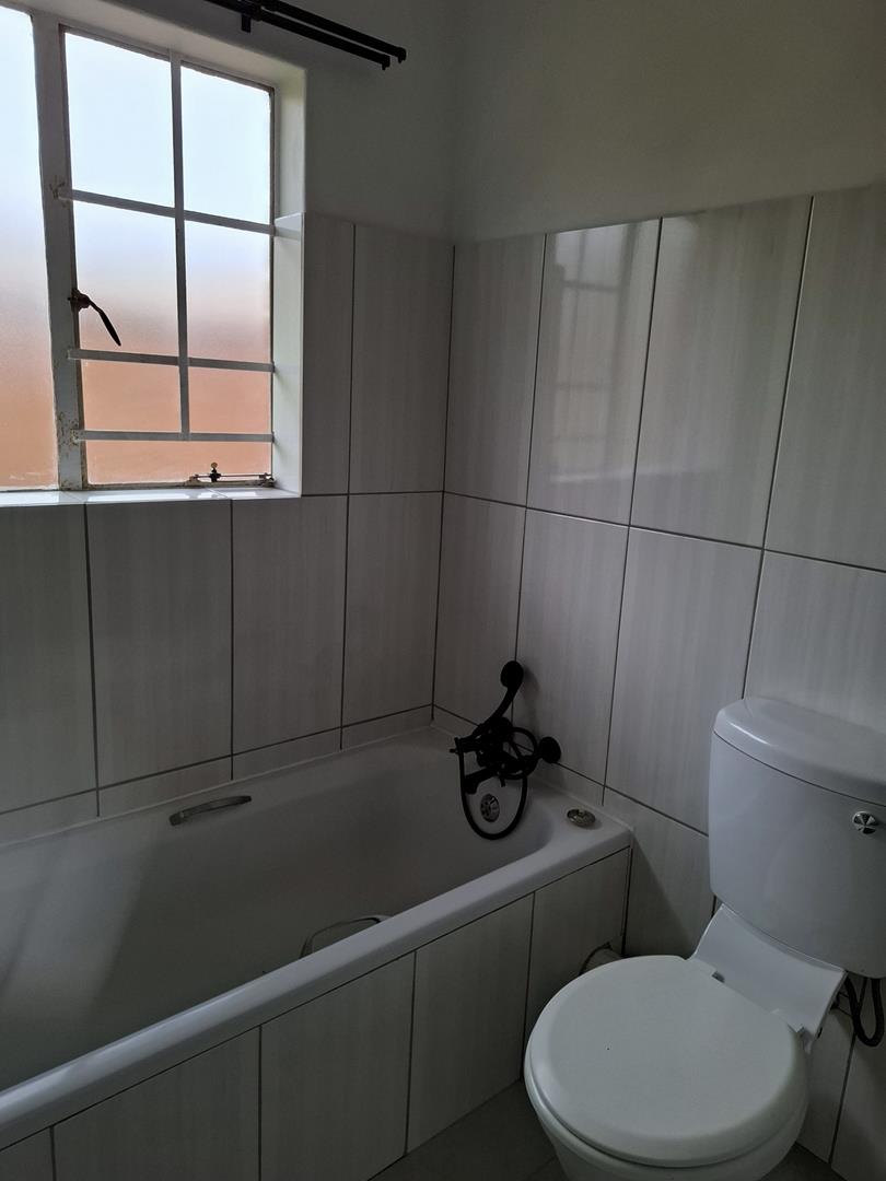 2 Bedroom Property for Sale in Elardus Park Gauteng