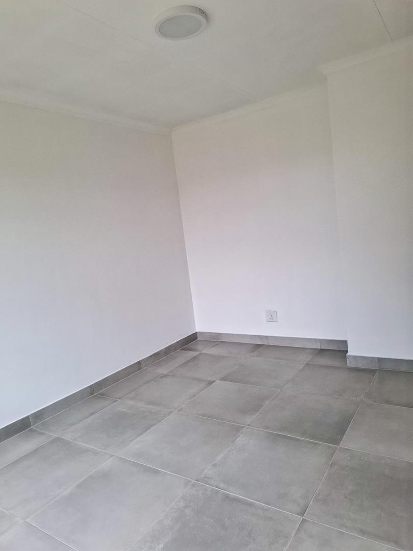 2 Bedroom Property for Sale in Elardus Park Gauteng