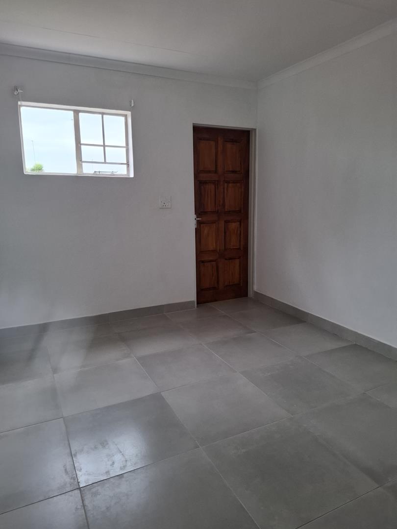 2 Bedroom Property for Sale in Elardus Park Gauteng