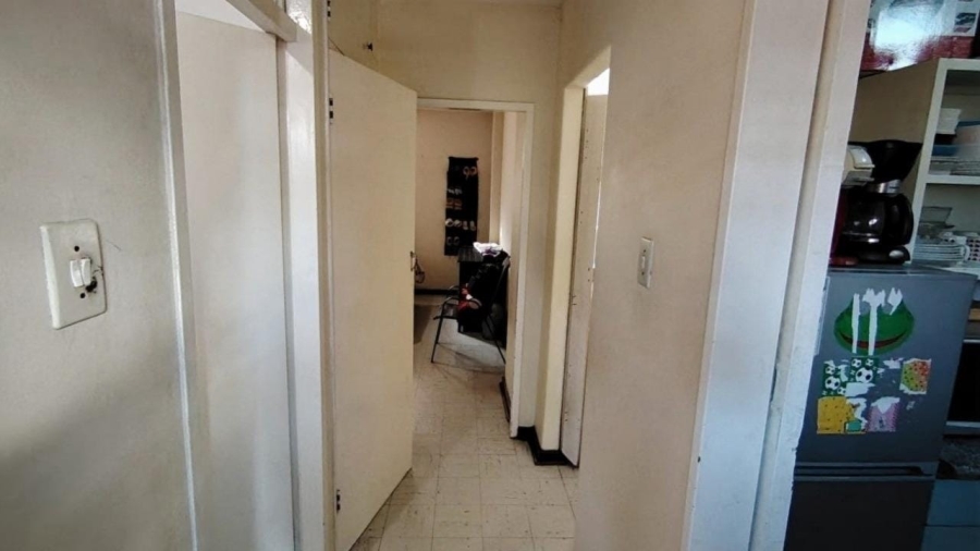 1 Bedroom Property for Sale in Muckleneuk Gauteng