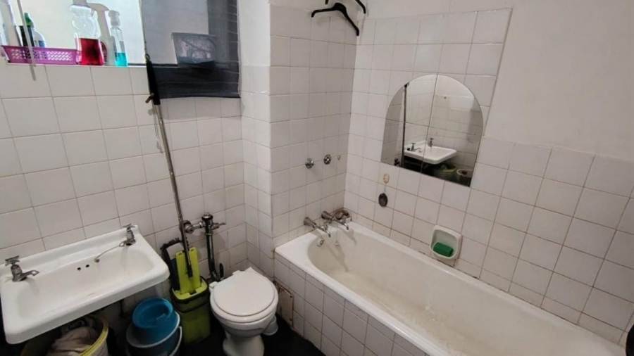 1 Bedroom Property for Sale in Muckleneuk Gauteng