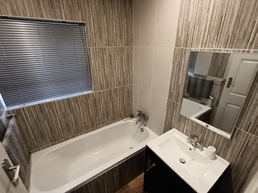 2 Bedroom Property for Sale in Hatfield Gauteng