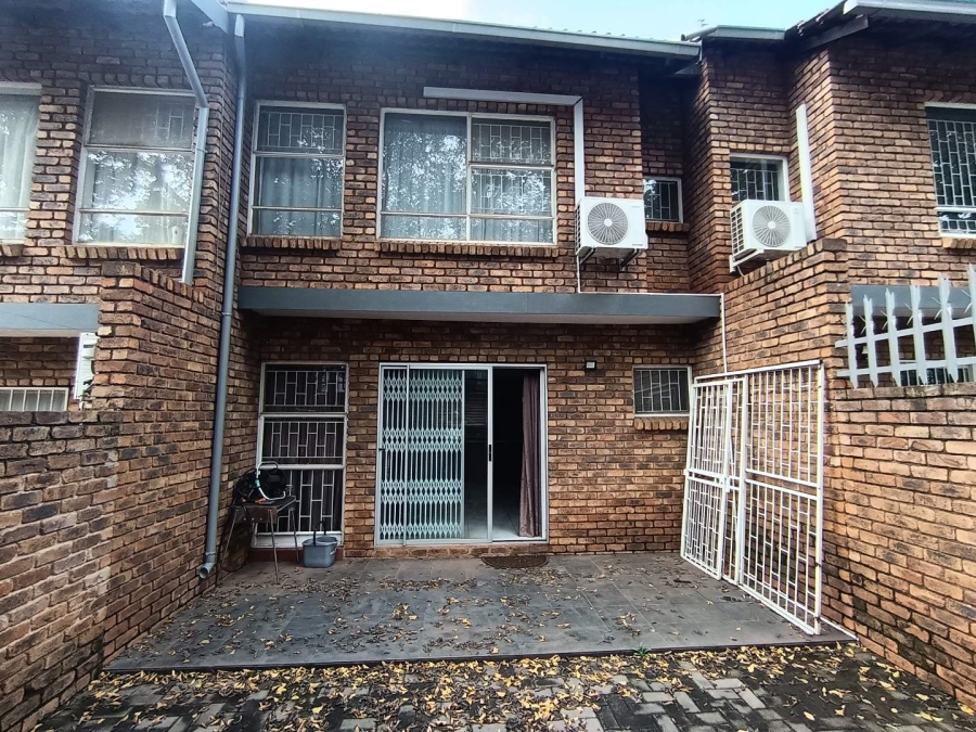 2 Bedroom Property for Sale in Hatfield Gauteng