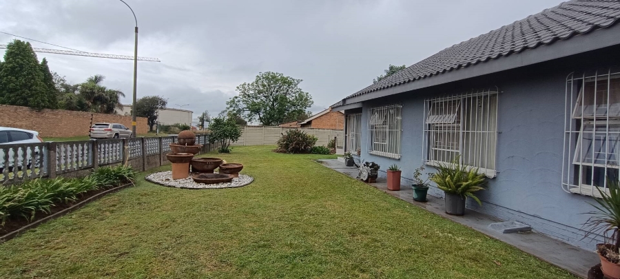 3 Bedroom Property for Sale in Nimrod Park Gauteng