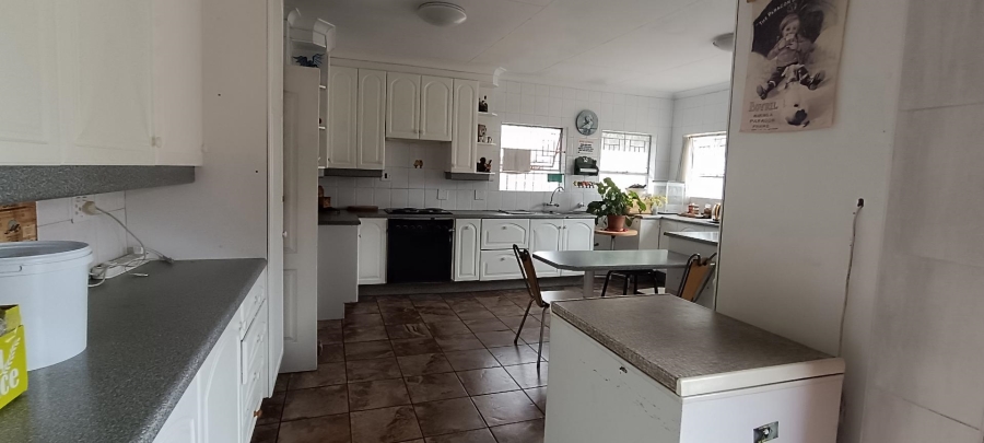 3 Bedroom Property for Sale in Nimrod Park Gauteng