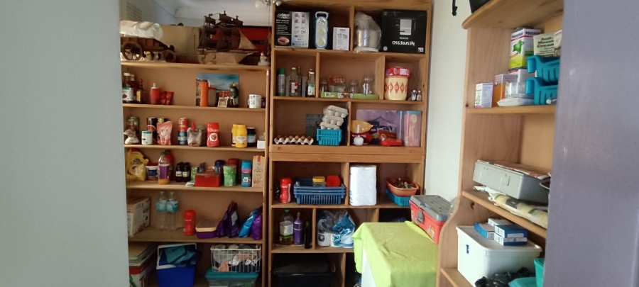 3 Bedroom Property for Sale in Nimrod Park Gauteng