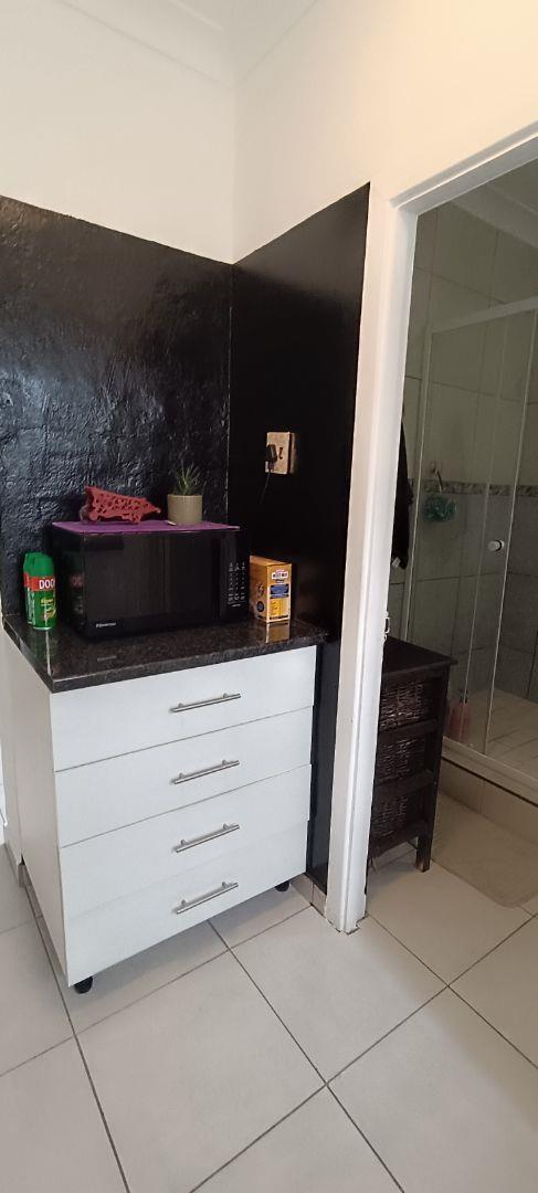 3 Bedroom Property for Sale in Nimrod Park Gauteng