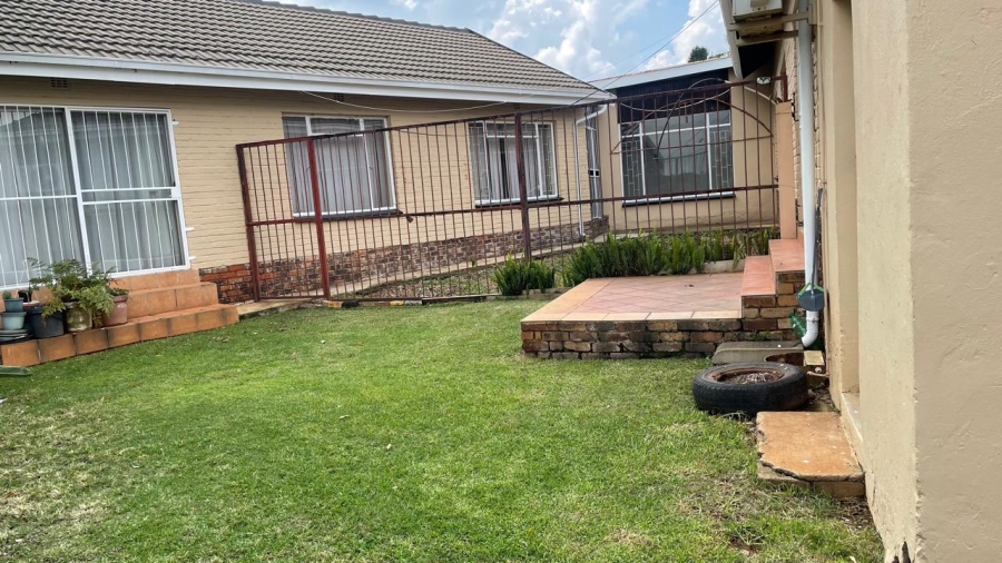 3 Bedroom Property for Sale in Norkem Park Gauteng