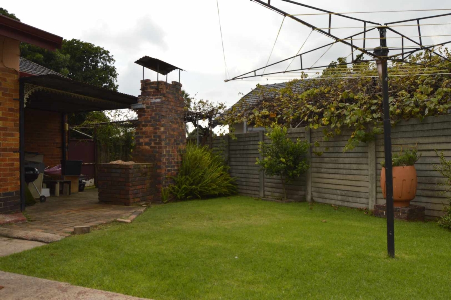 3 Bedroom Property for Sale in Birchleigh Gauteng