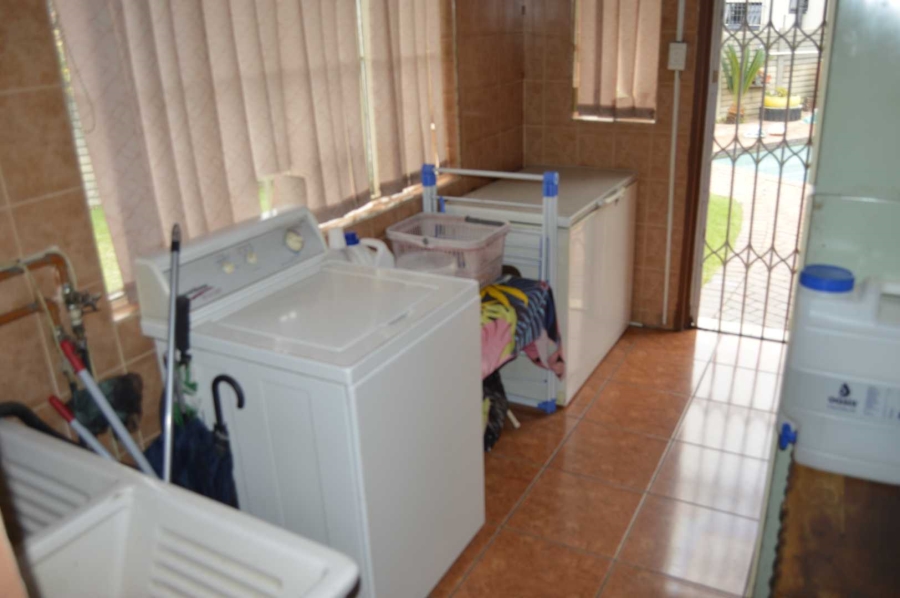 3 Bedroom Property for Sale in Birchleigh Gauteng