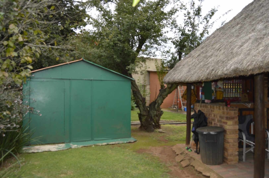 3 Bedroom Property for Sale in Birchleigh Gauteng