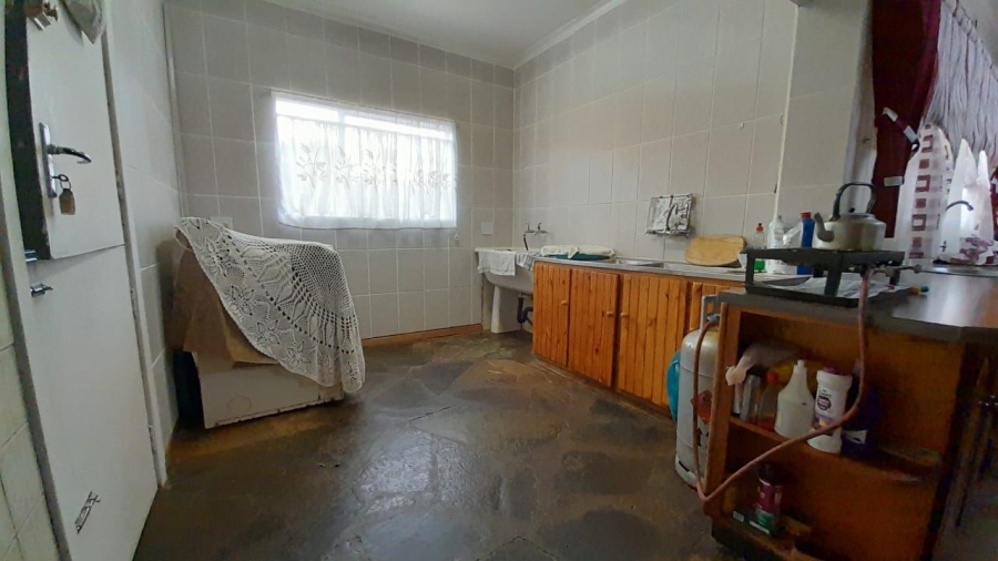 5 Bedroom Property for Sale in Birchleigh Gauteng