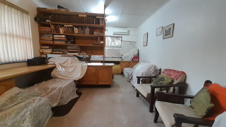 5 Bedroom Property for Sale in Birchleigh Gauteng