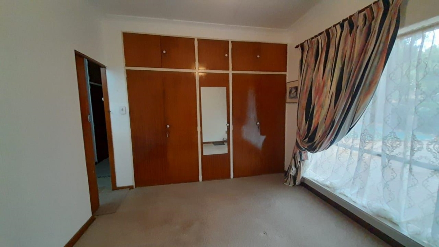 5 Bedroom Property for Sale in Birchleigh Gauteng