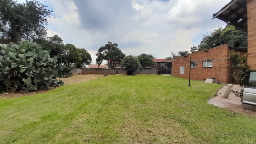 5 Bedroom Property for Sale in Birchleigh Gauteng