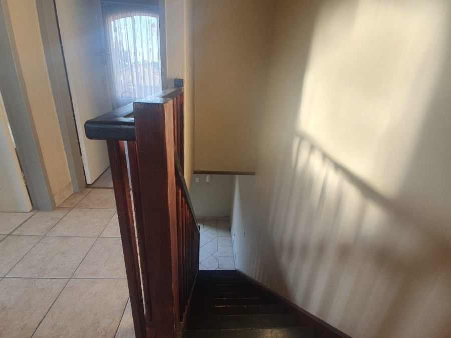 To Let 2 Bedroom Property for Rent in Erasmuskloof Gauteng