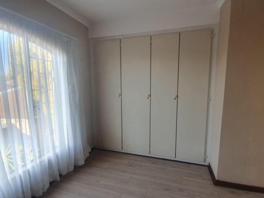 To Let 2 Bedroom Property for Rent in Erasmuskloof Gauteng