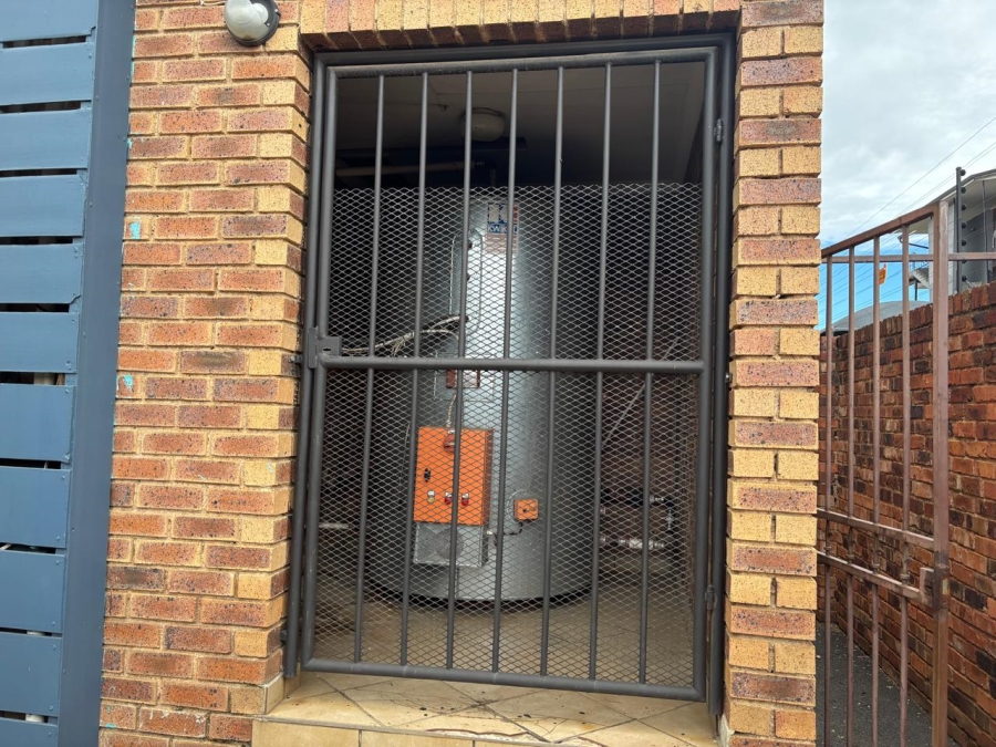 2 Bedroom Property for Sale in Kempton Park Gauteng