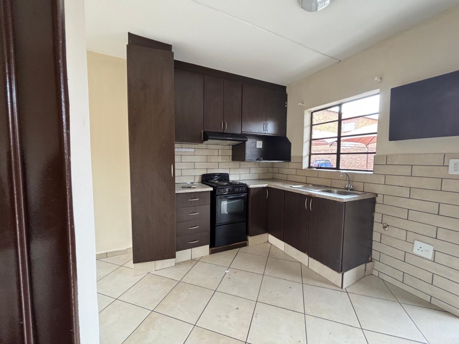 1 Bedroom Property for Sale in Kempton Park Gauteng
