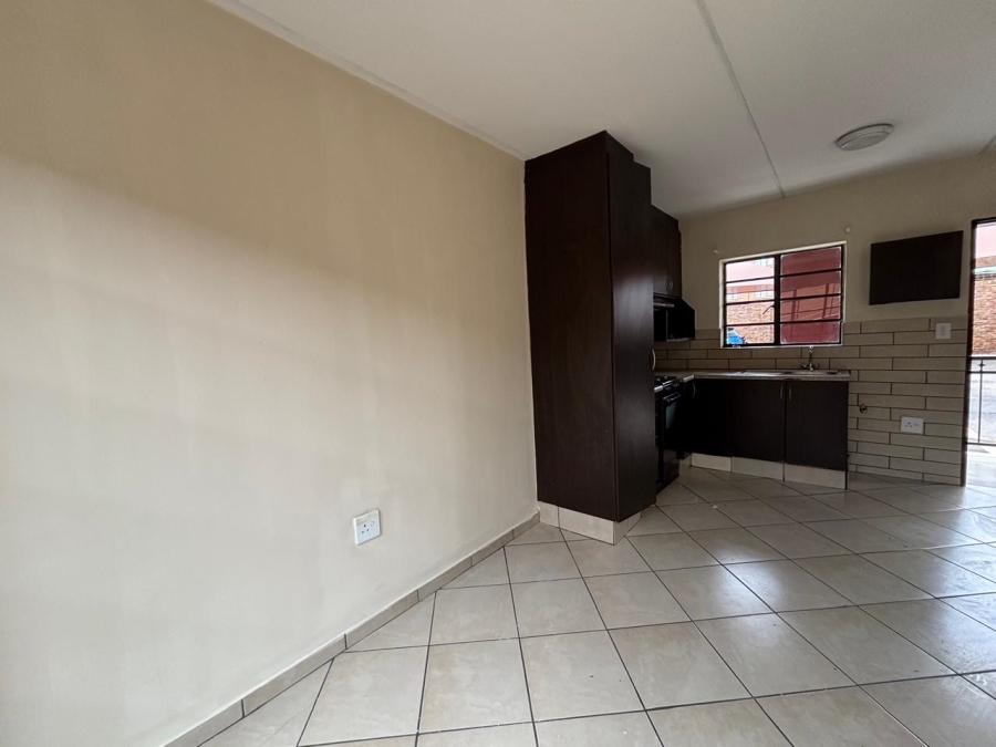 1 Bedroom Property for Sale in Kempton Park Gauteng