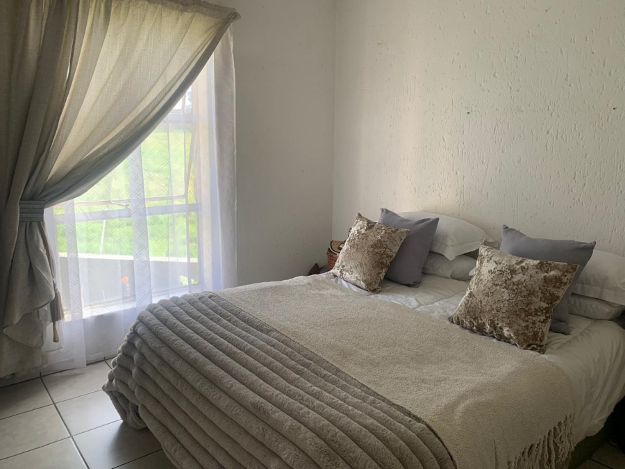 3 Bedroom Property for Sale in Brackendowns Gauteng