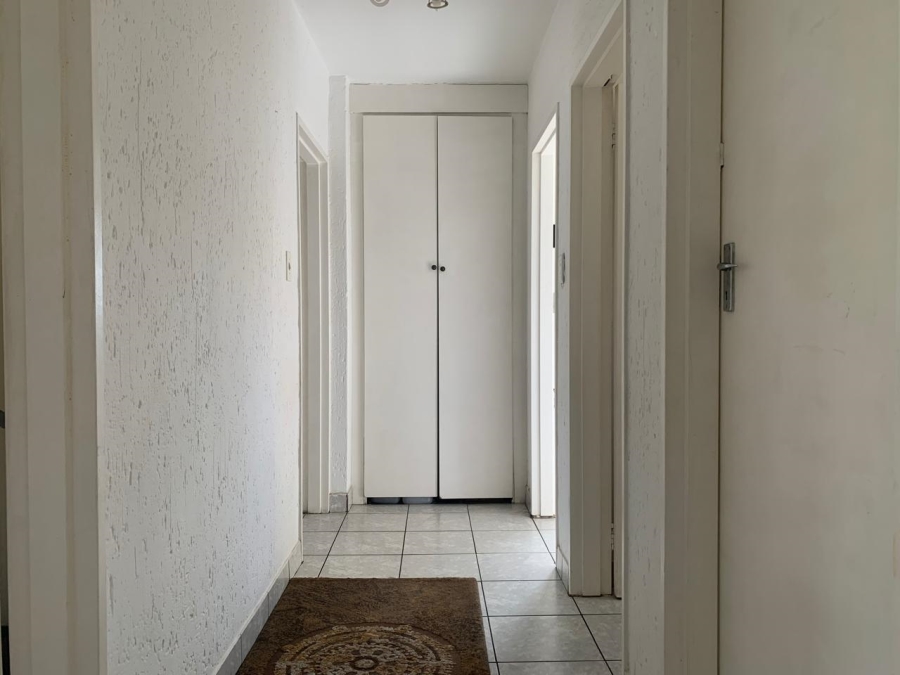 3 Bedroom Property for Sale in Brackendowns Gauteng