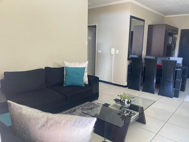2 Bedroom Property for Sale in Glenvista Gauteng