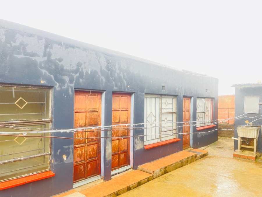 2 Bedroom Property for Sale in Doornkop Gauteng