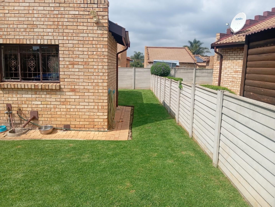 2 Bedroom Property for Sale in Kibler Park Gauteng