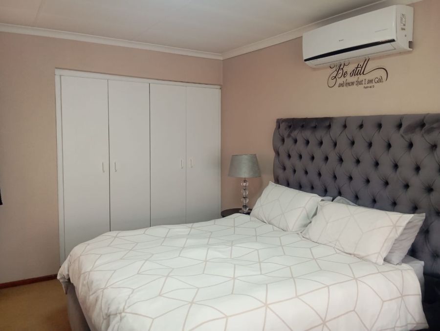 2 Bedroom Property for Sale in Kibler Park Gauteng