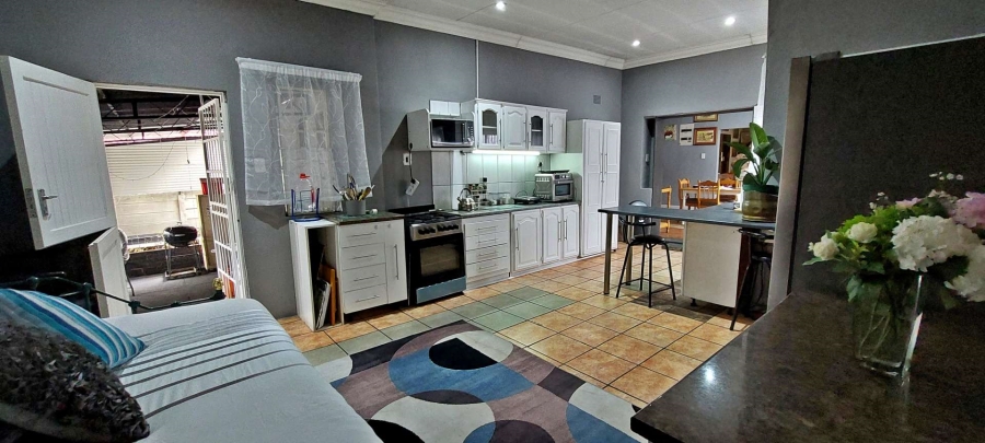 4 Bedroom Property for Sale in Florentia Gauteng