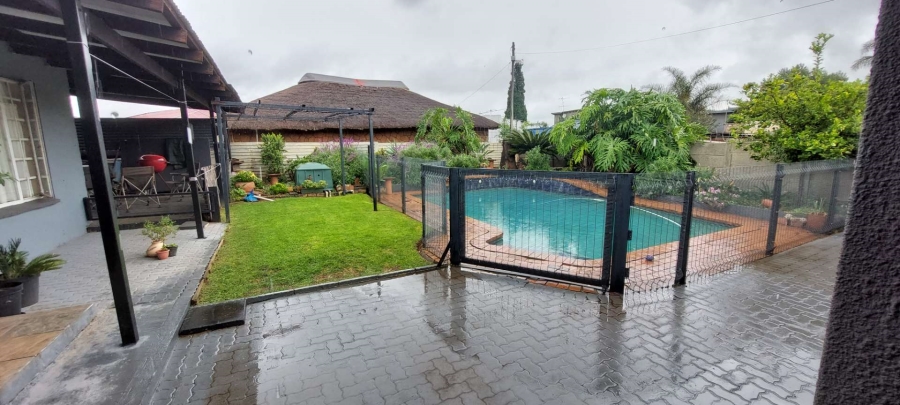 4 Bedroom Property for Sale in Florentia Gauteng