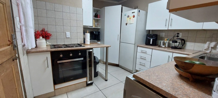 4 Bedroom Property for Sale in Florentia Gauteng