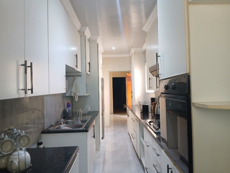 3 Bedroom Property for Sale in Klipwater Gauteng