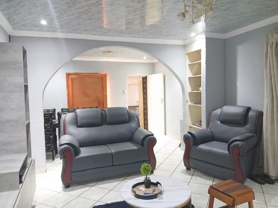 3 Bedroom Property for Sale in Klipwater Gauteng