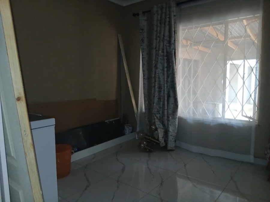 3 Bedroom Property for Sale in Klipwater Gauteng