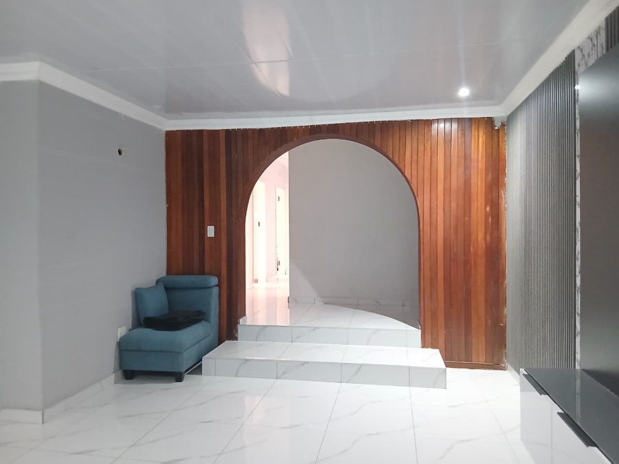 3 Bedroom Property for Sale in Klipwater Gauteng