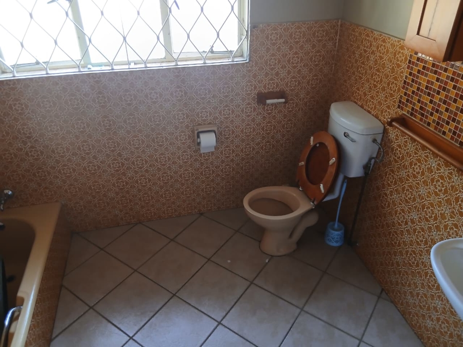 3 Bedroom Property for Sale in Klipwater Gauteng