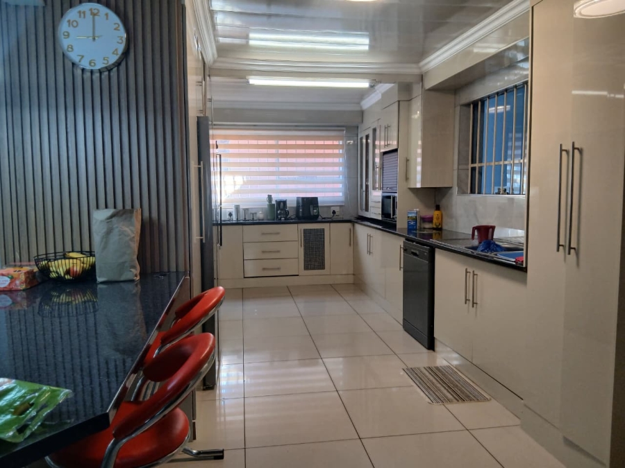 4 Bedroom Property for Sale in Klipwater Gauteng